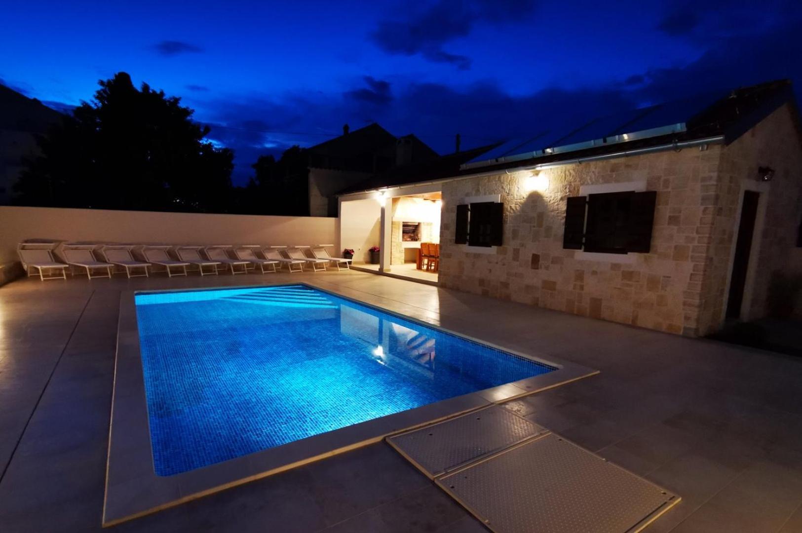 Villa Stella - Crowonder Luxury Rent Turanj Buitenkant foto