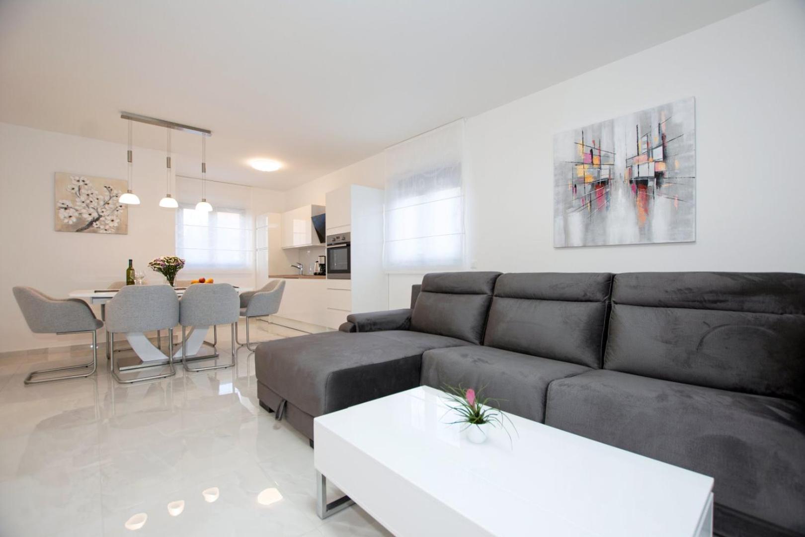 Villa Stella - Crowonder Luxury Rent Turanj Buitenkant foto