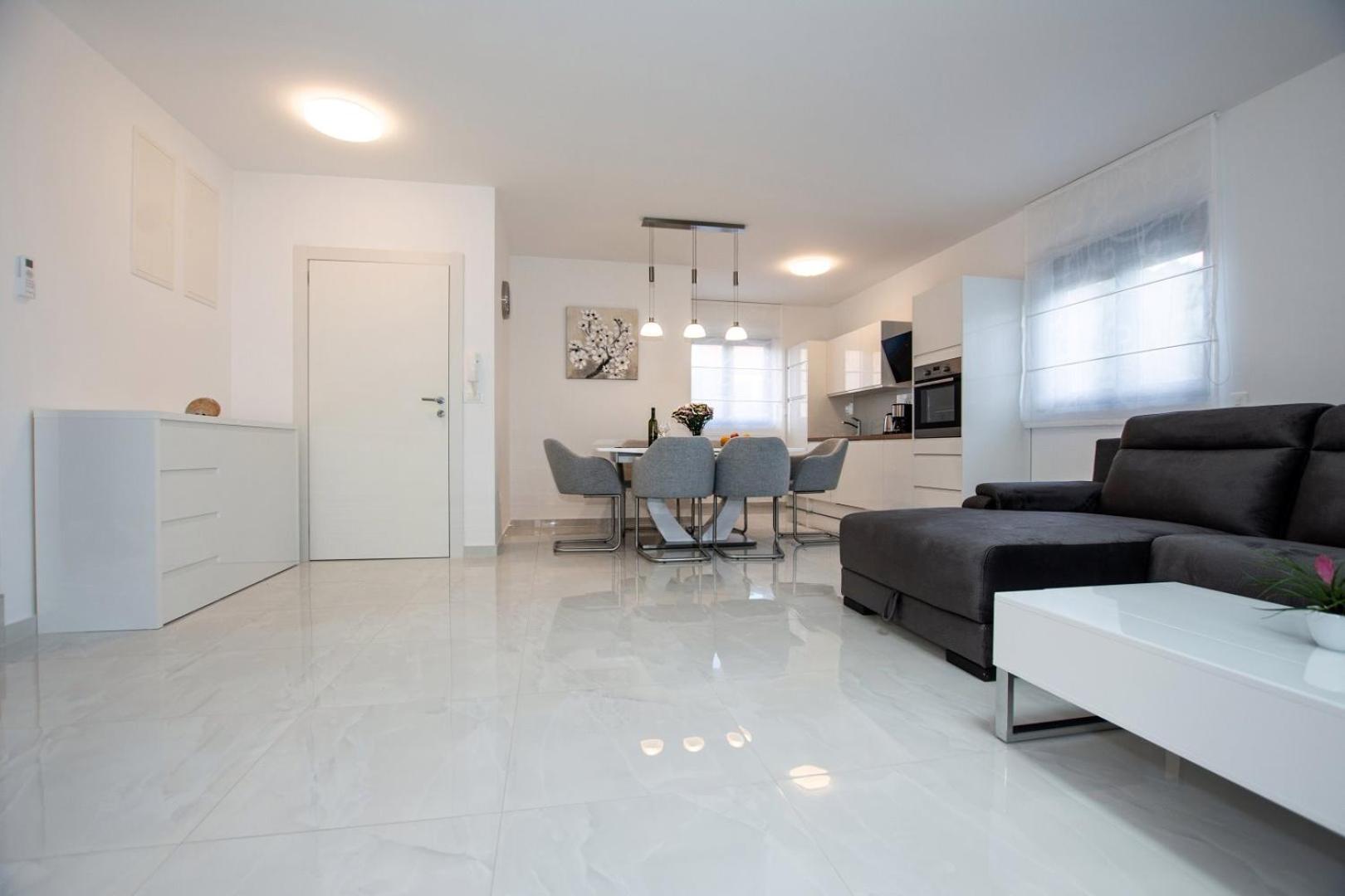 Villa Stella - Crowonder Luxury Rent Turanj Buitenkant foto