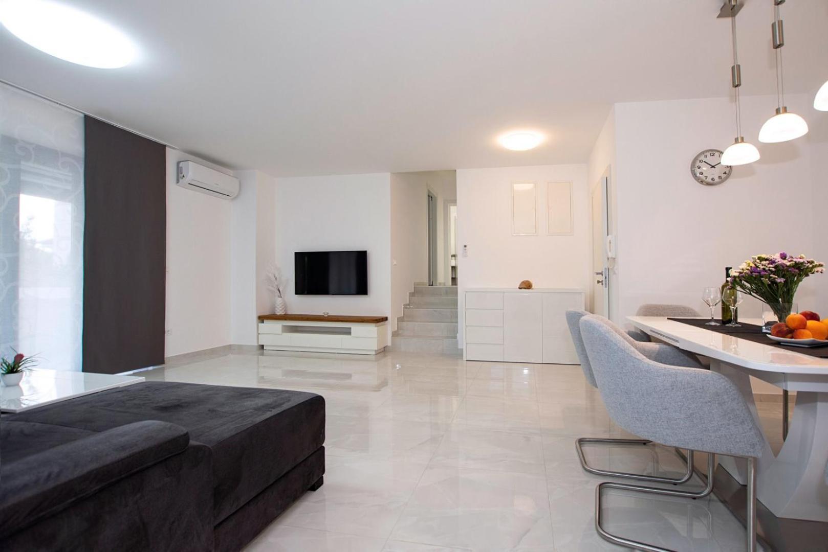 Villa Stella - Crowonder Luxury Rent Turanj Buitenkant foto